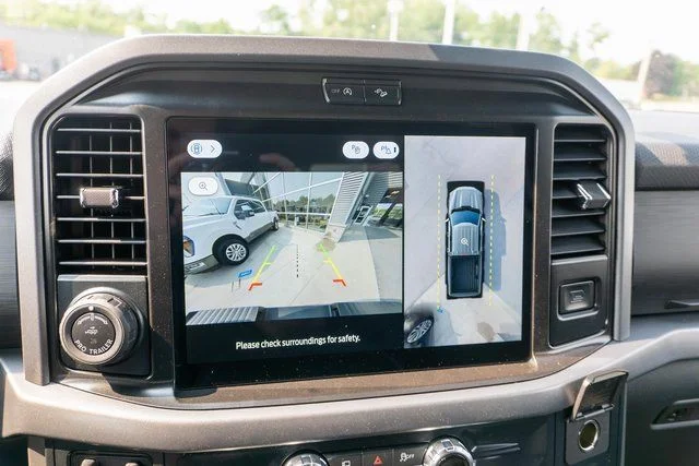New 2026 Avalanche Ford XLT image 22