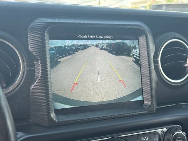 Used 2019 Black Jeep Unlimited Sahara image 20