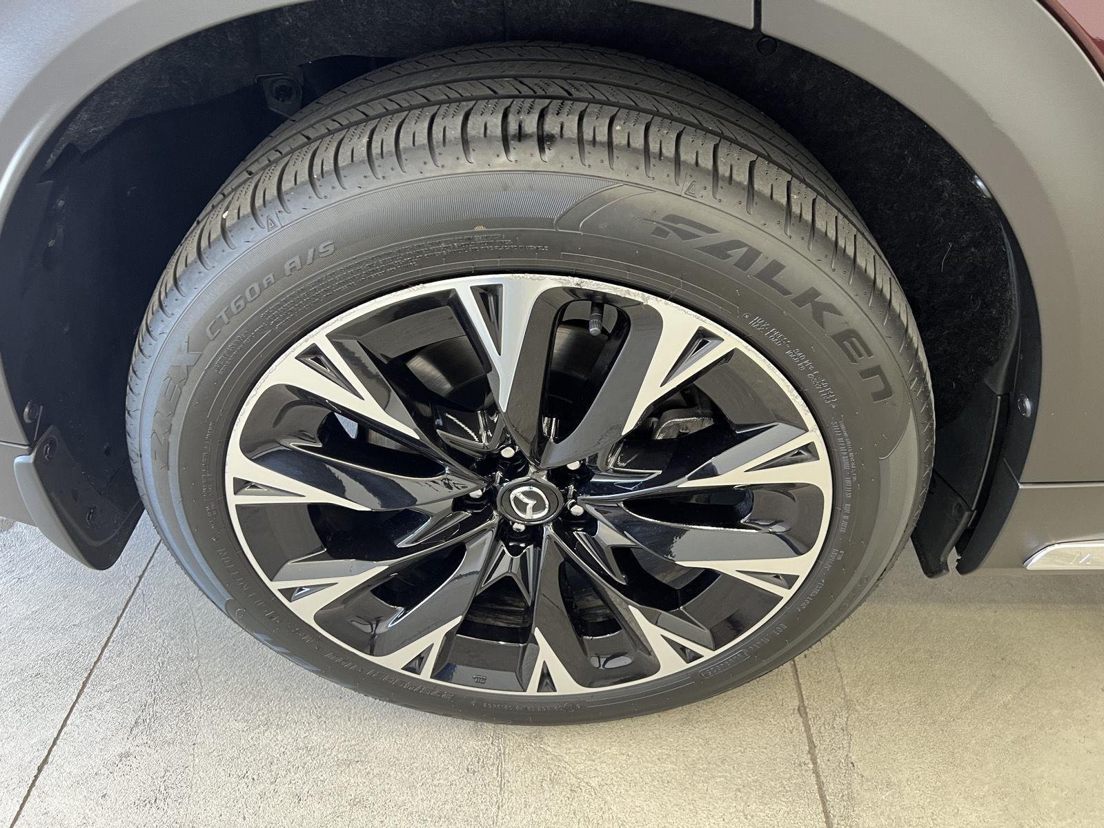 2026 Mazda CX-90 Premium Plus Package - Photo 9