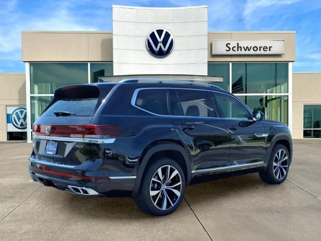 New 2026 Deep Black Pearl Volkswagen SEL Prem RL 4Motio image 6