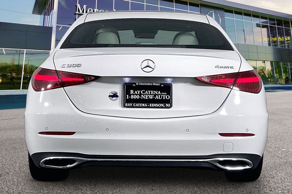 Used 2026  Mercedes-Benz C 300 image 4