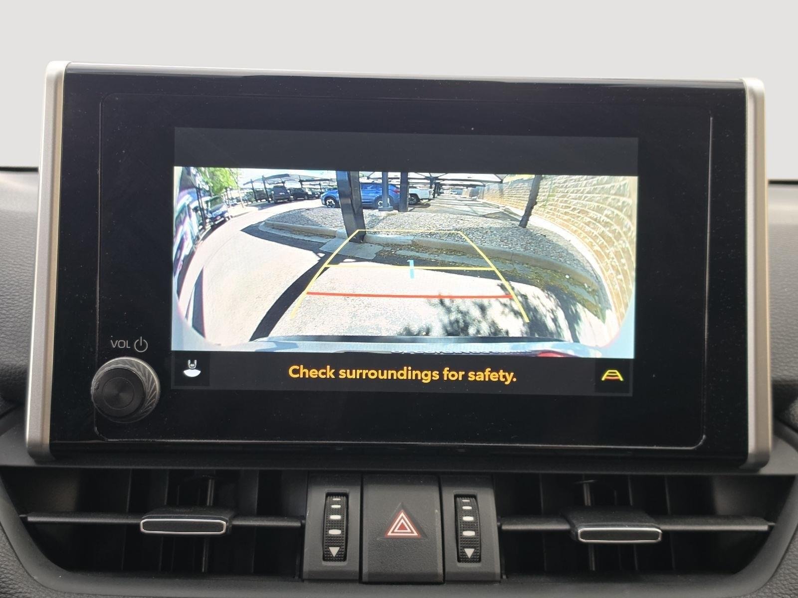 Used 2024 Wind Chill Pearl Toyota XLE Premium image 48