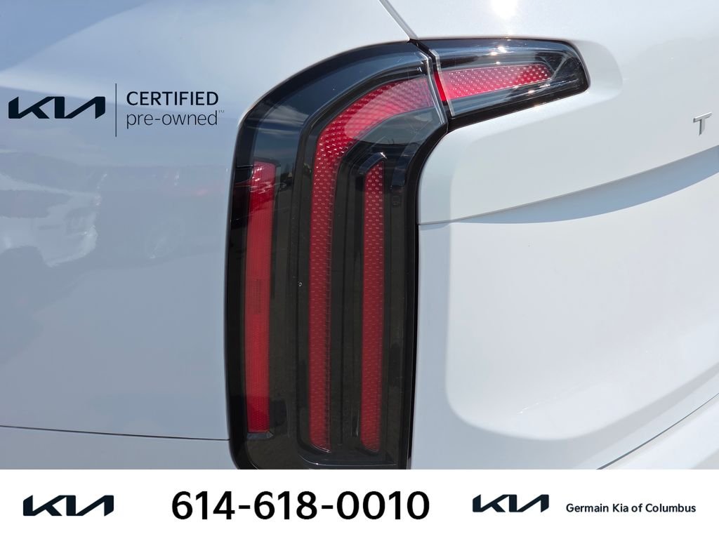 Used 2024 White Kia SX-Prestige image 21