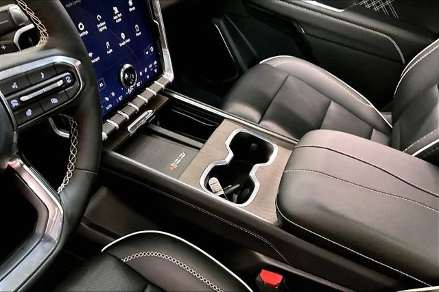 Used 2025 Ebony Twilight Metallic GMC Denali image 17