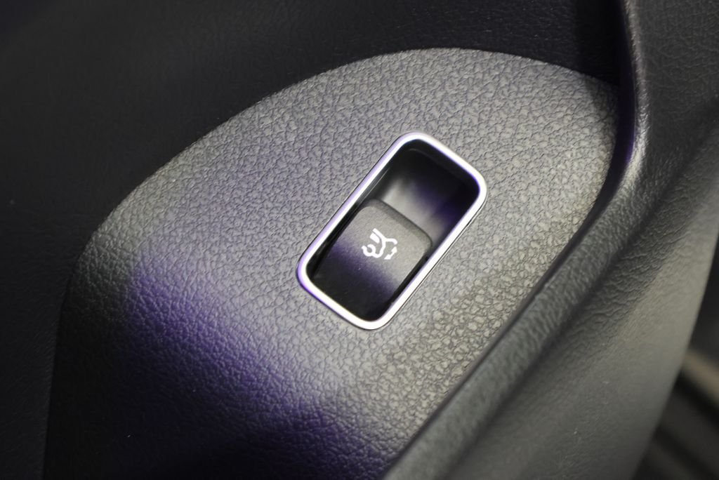 Used 2026 Selenite Grey Metallic Mercedes-Benz GLE 350 image 36