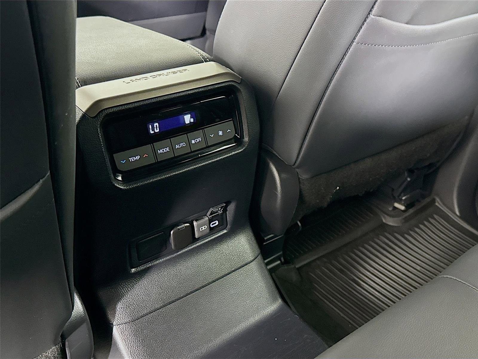Used 2024 Meteor Toyota Base image 25