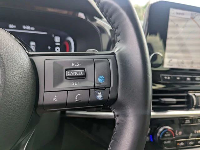 Certified Used 2024 Black Nissan Platinum image 31