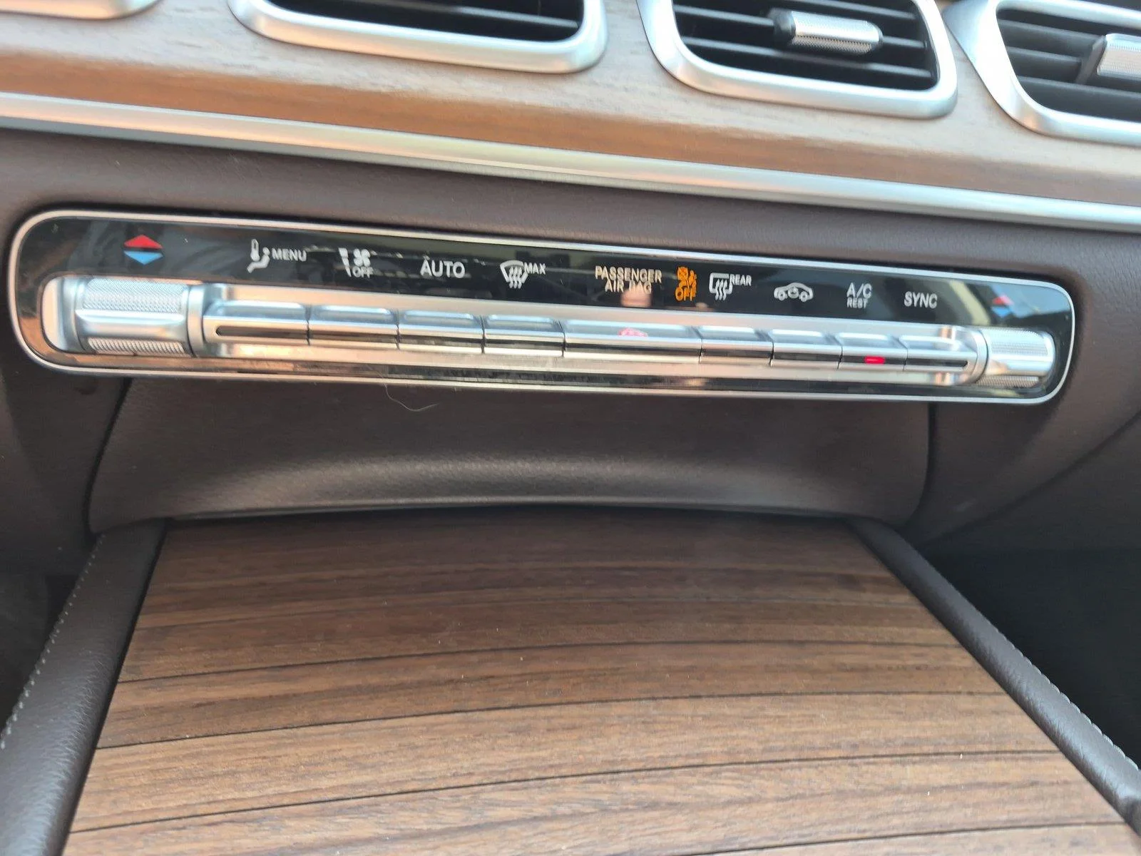 Used 2022 MANUFAKTUR Diamond White Bright Mercedes-Benz GLE 350 image 29