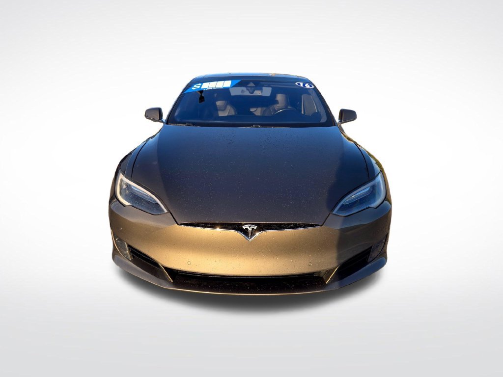 Used 2016 Gold Tesla 90D image 10