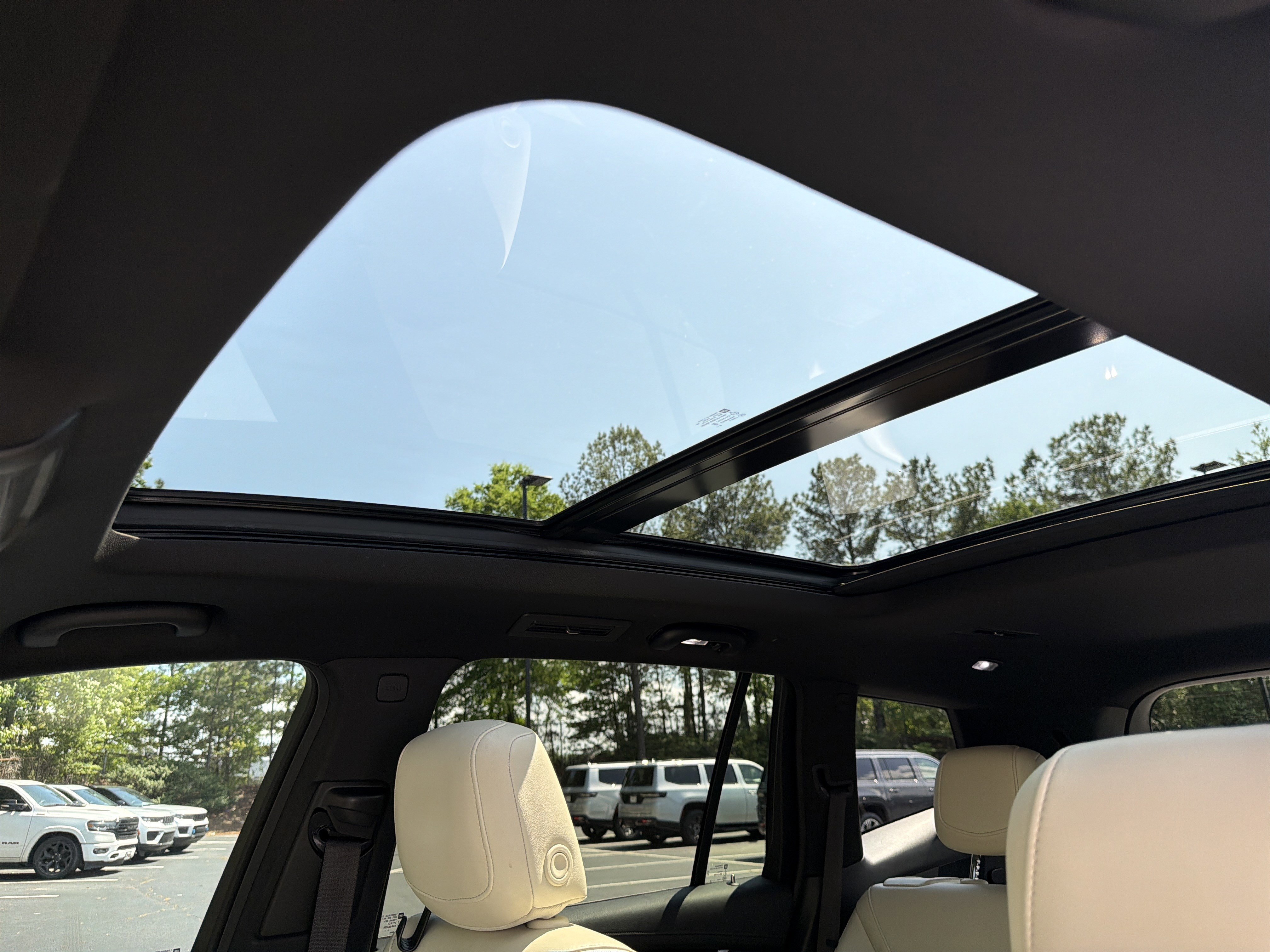 Used 2021 Dark Moon Blue Metallic Cadillac Sport image 40