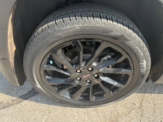 2023 GMC Terrain SLT - Photo 11