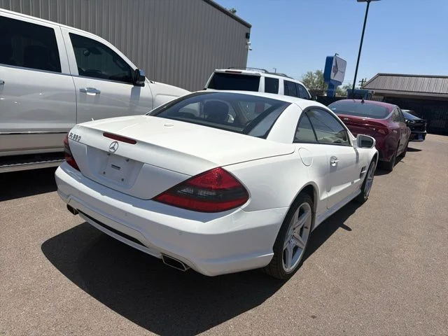 Used 2009  Mercedes-Benz SL 550 image 7