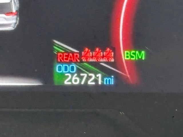 Used 2025 Silver Toyota XLE image 24