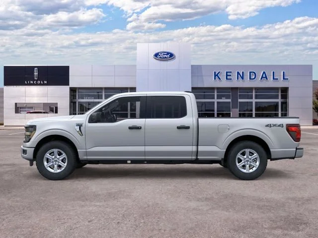New 2026 Silver Metallic Ford XLT image 3