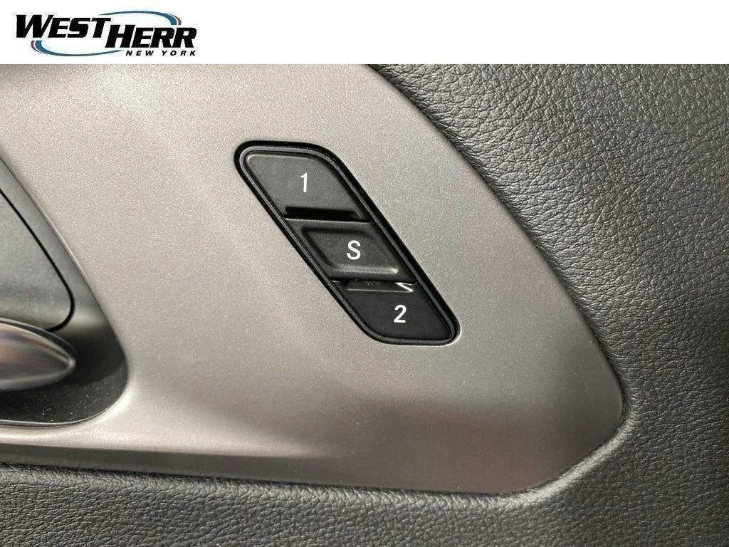 Used 2026 Red Hot Pearlcoat Chrysler Select image 13
