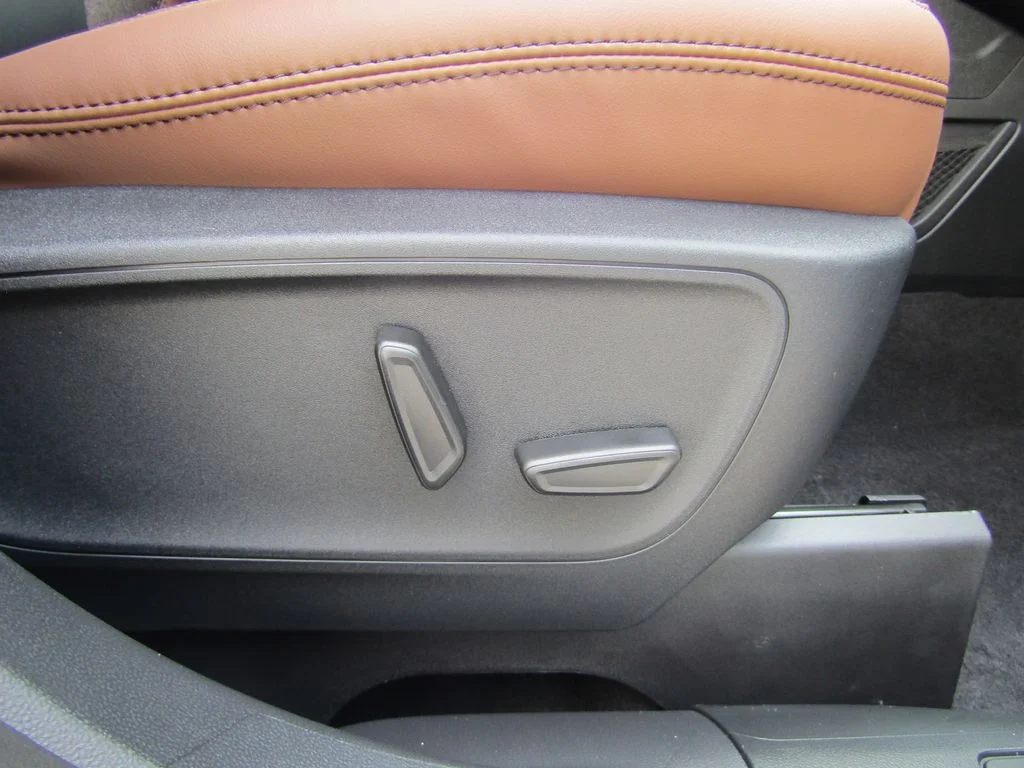 New 2026 Oxford White Ford Outer Banks® image 39