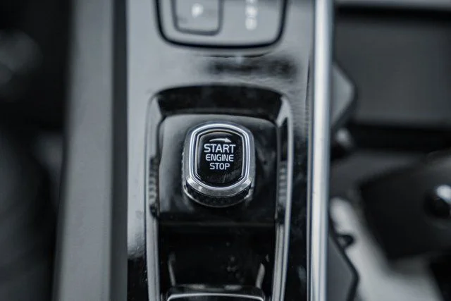 New 2026 Aurora Silver Volvo Plus image 28