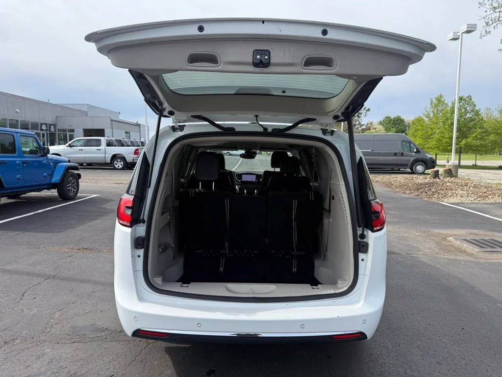 Used 2023 White Chrysler Touring L image 48