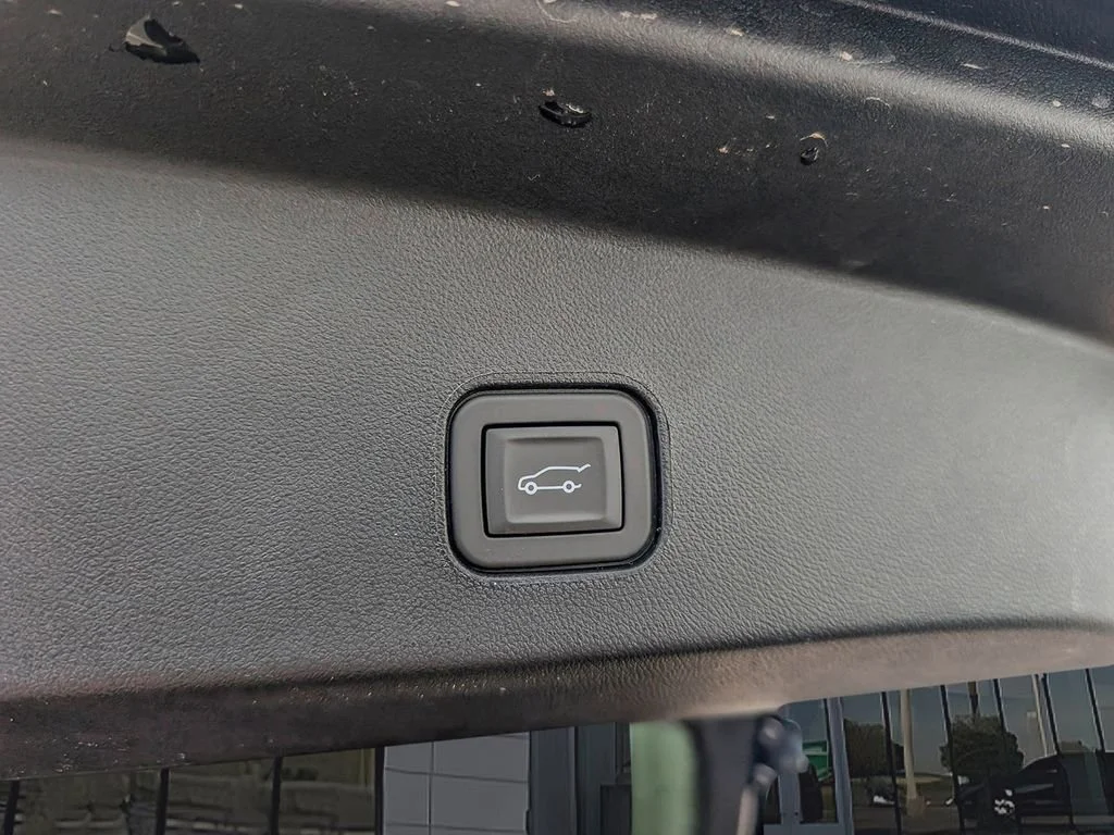2025 Cadillac LYRIQ Sport 1 - Photo 23