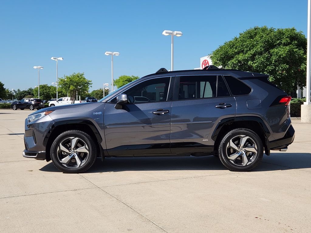 Used 2021 Gray Toyota SE image 4