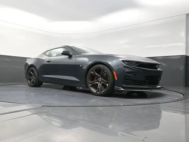 Used 2020 Gray Chevrolet SS image 28