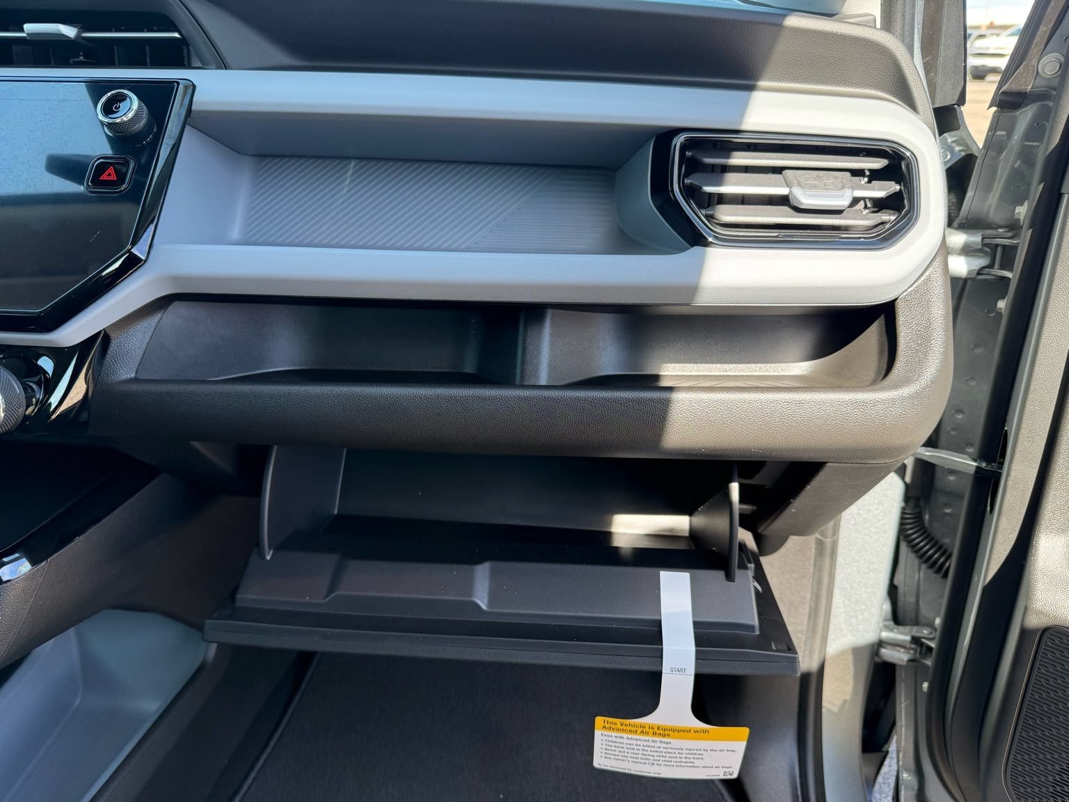 2027 Chevrolet Bolt LT - Photo 29