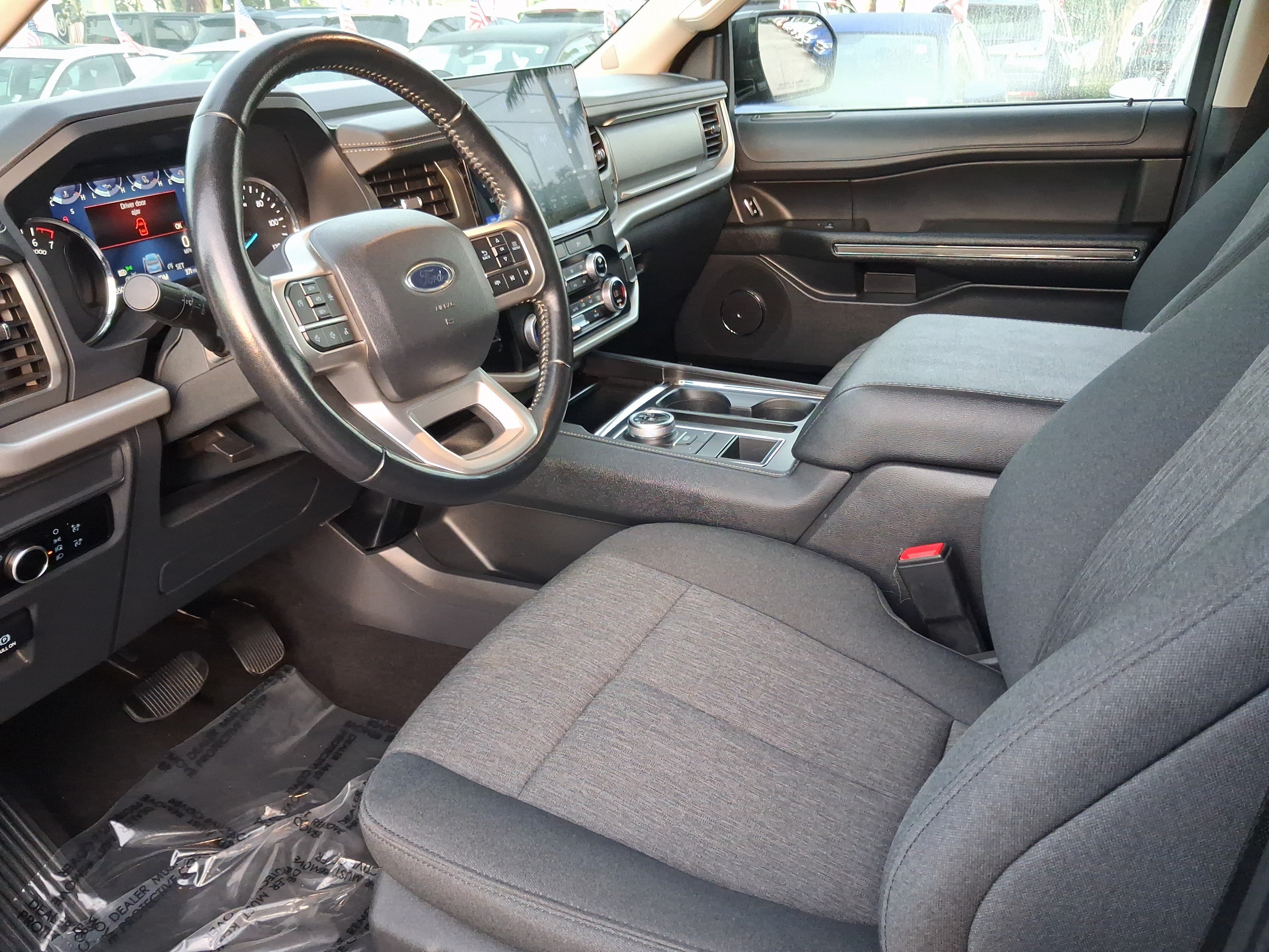 Used 2024 Gray Ford XLT image 13