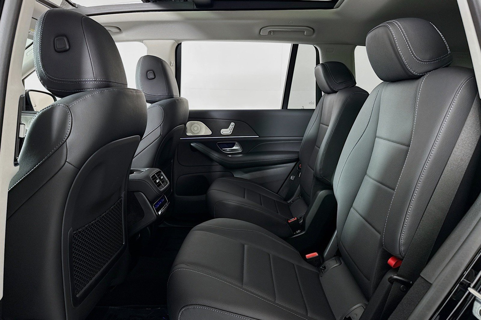 New 2026 Black Mercedes-Benz GLS 450 4MATIC® SUV image 7