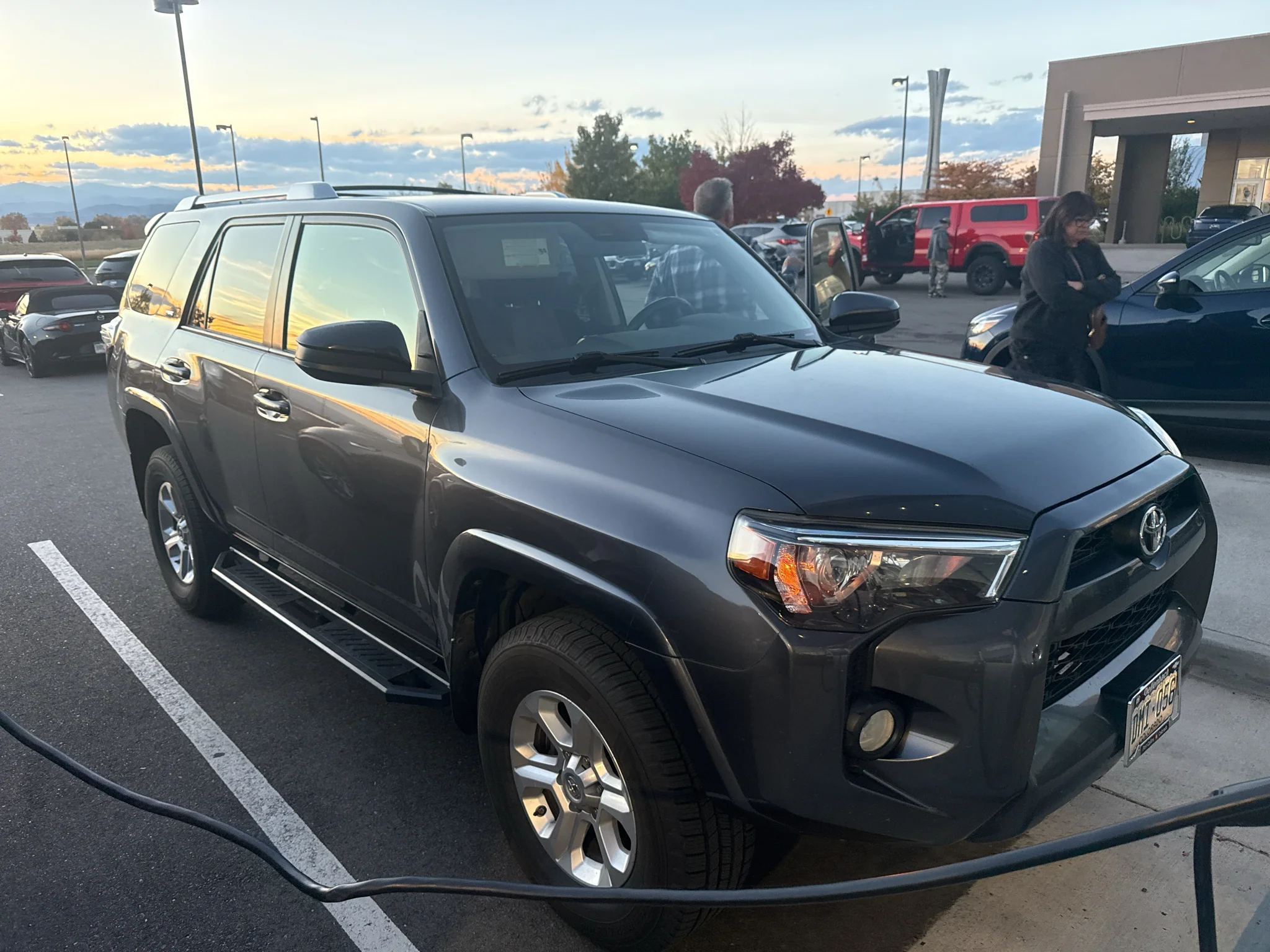 Used 2016 Magnetic Gray Metallic Toyota SR5 image 8