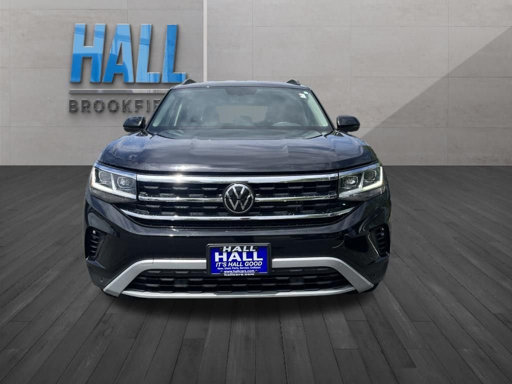 Used 2023 Black Volkswagen 3.6L V6 SE w/Technology image 9