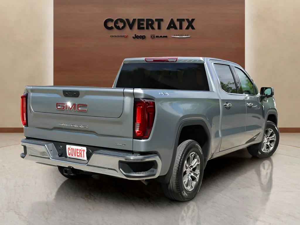 Used 2025 Silver GMC SLT image 5