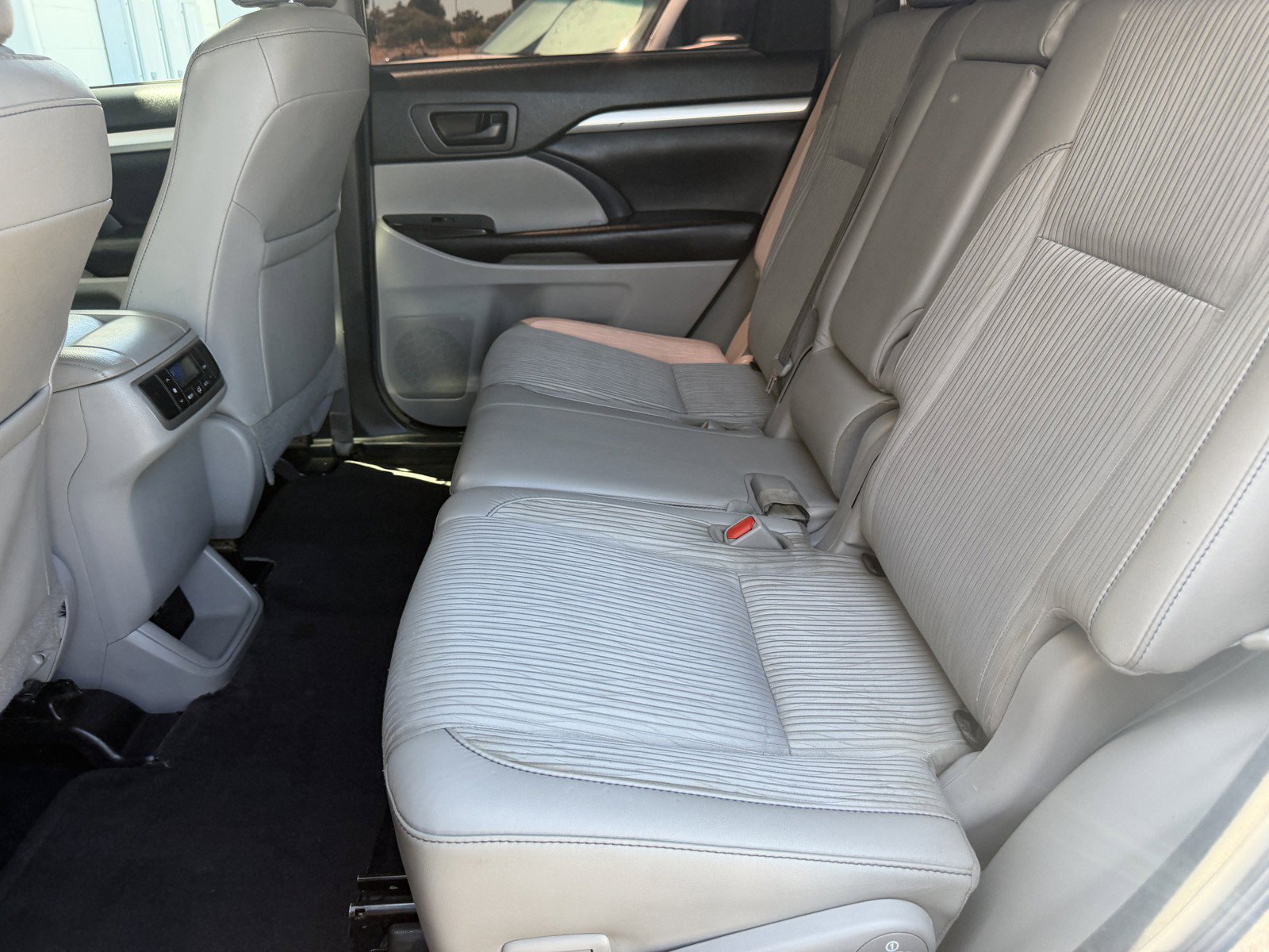 Used 2018 Predawn Gray Mica Toyota LE Plus image 26