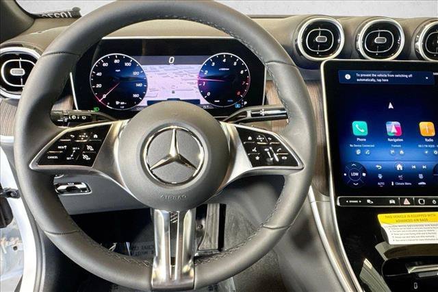 New 2026 Polar White Mercedes-Benz GLC 300 image 41