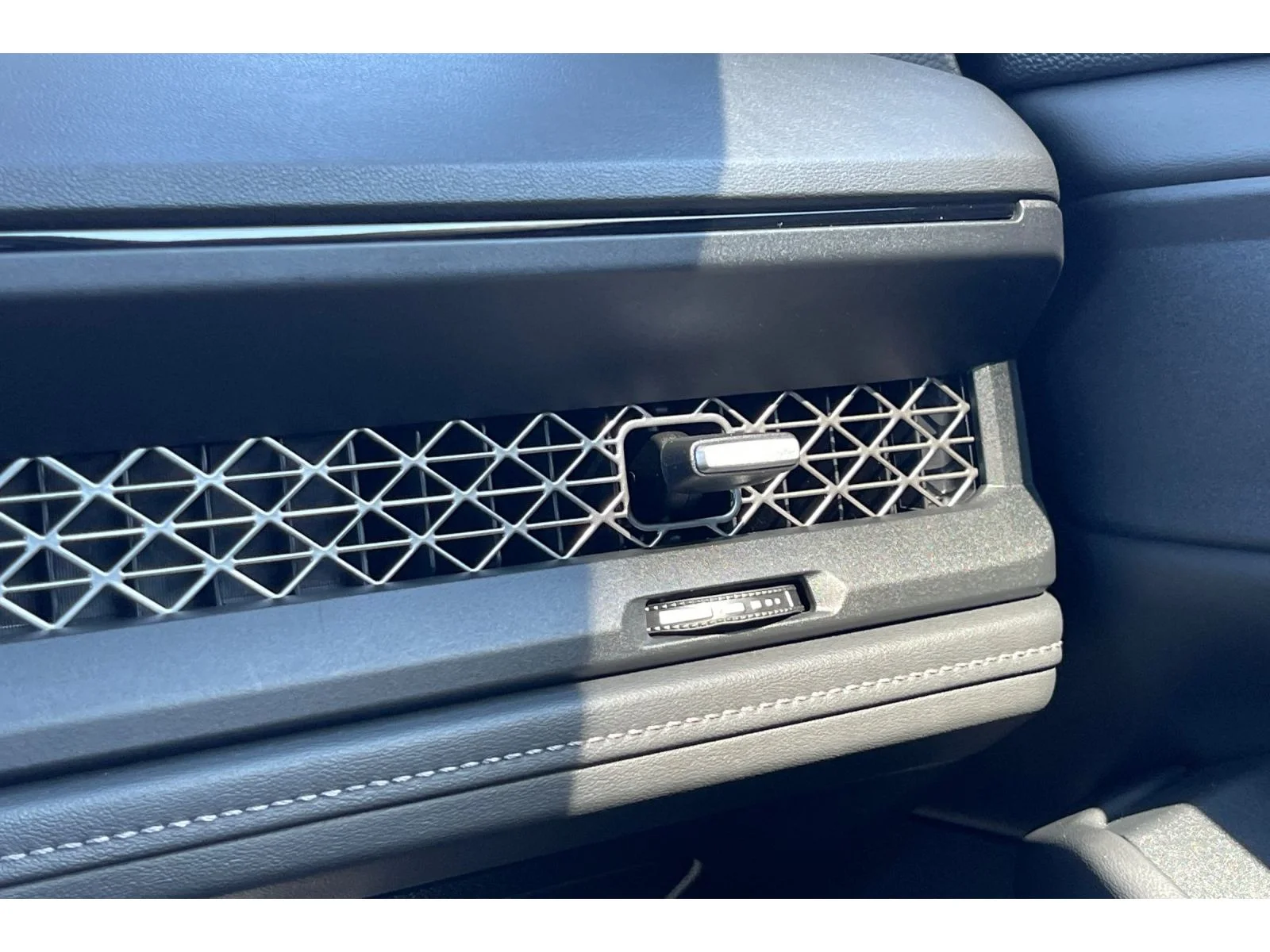 Used 2024 Canyon River Blue Metallic Honda EX image 29
