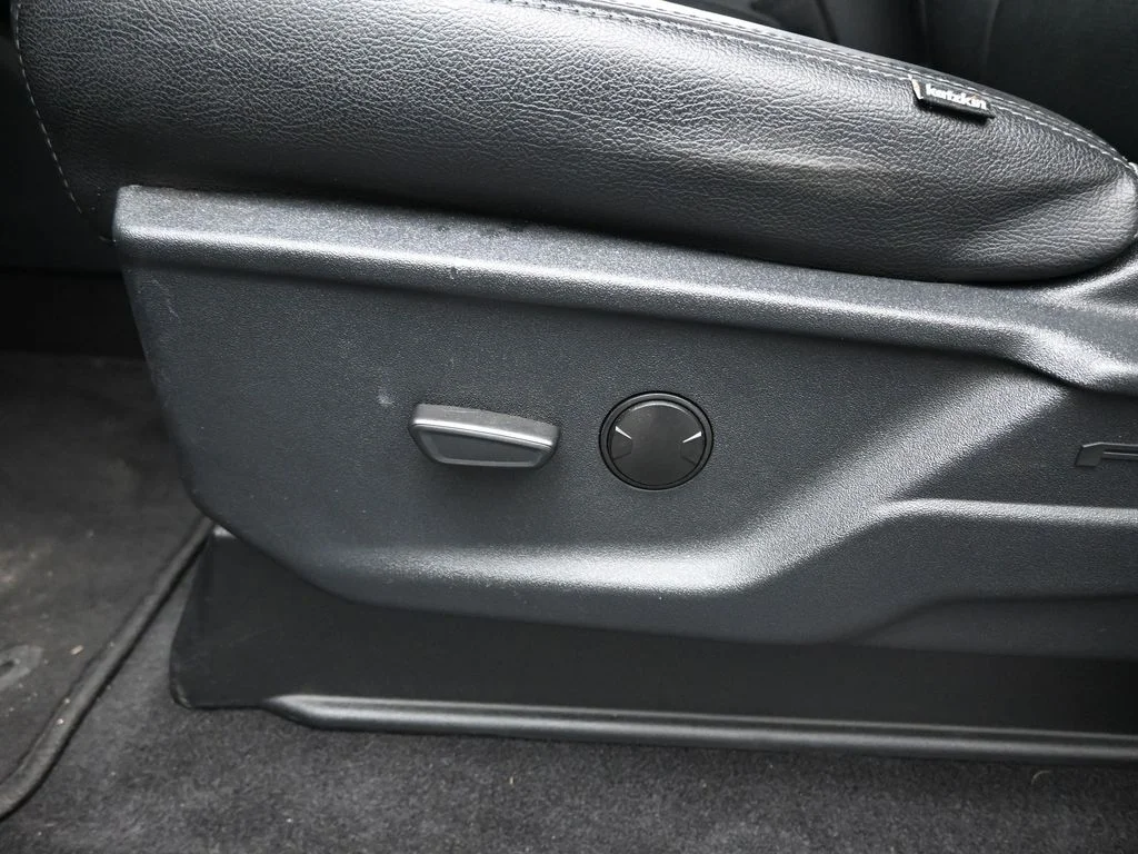New 2024 Black Ford XLT image 10
