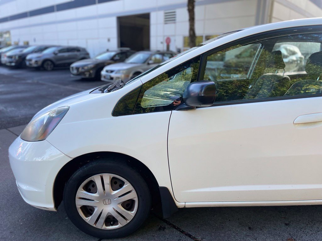 Used 2010 White Honda Base image 7