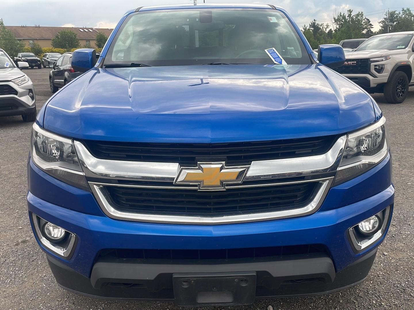 Used 2019 Kinetic Blue Metallic Chevrolet 4WD LT image 8