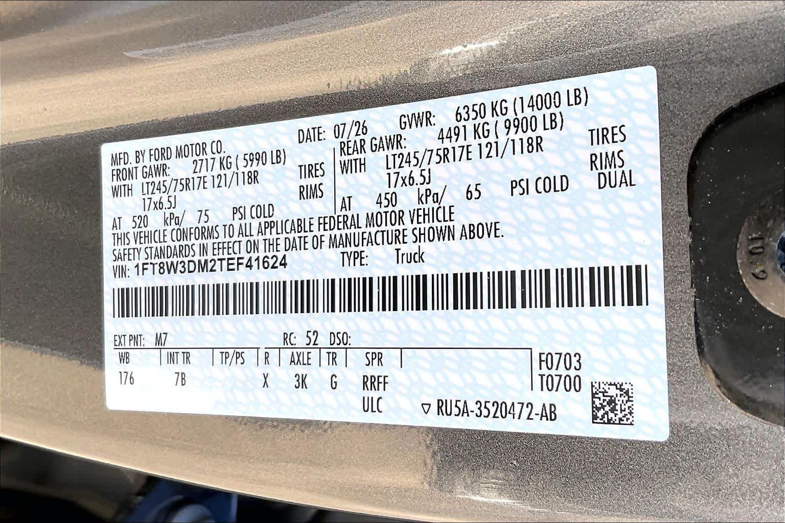 New 2026 Carbonized Gray Metallic Ford F-350® Platinum® image 18