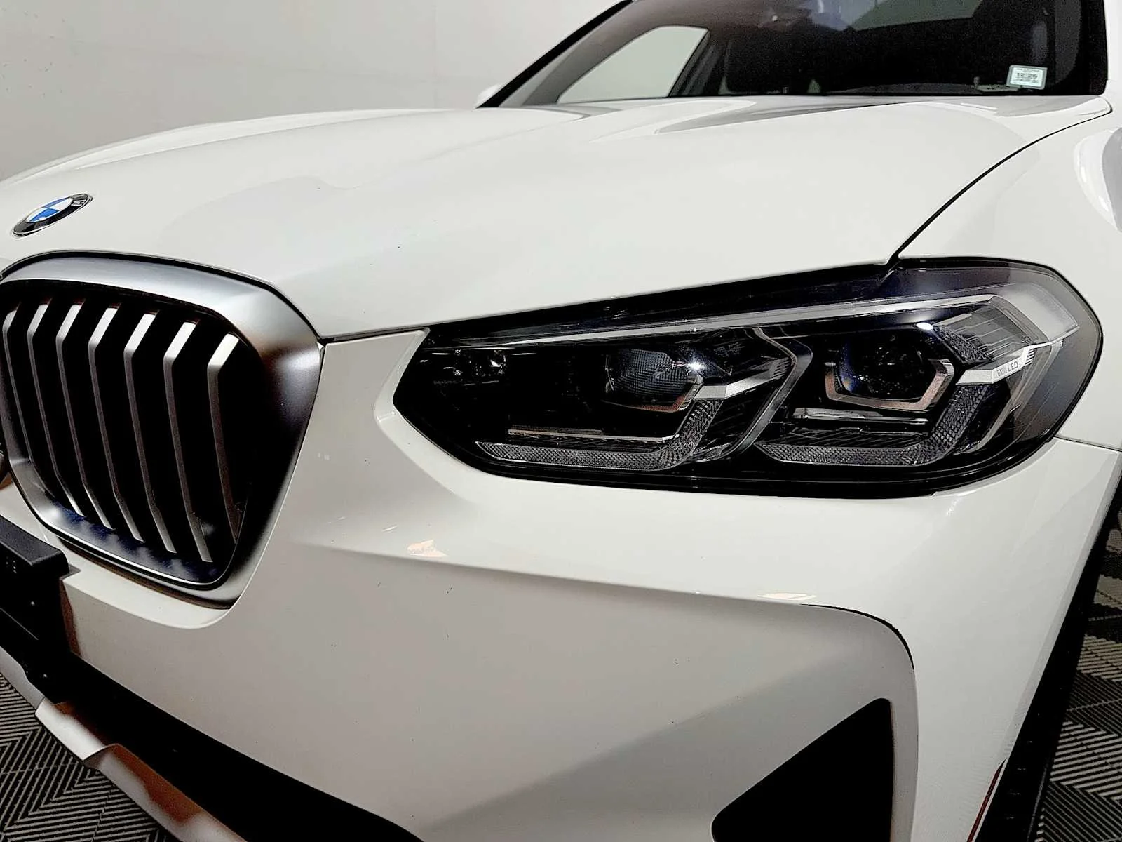 Certified Used 2024 Alpine White BMW xDrive30i image 26