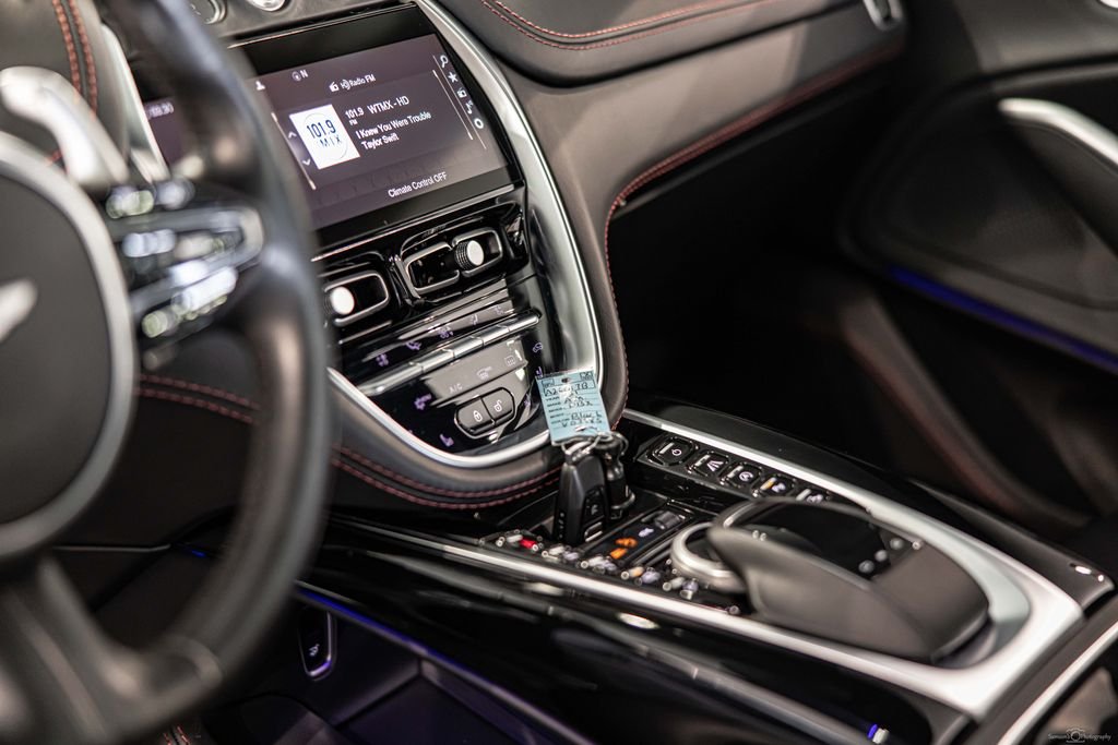 Used 2021 Black Aston Martin Base image 23