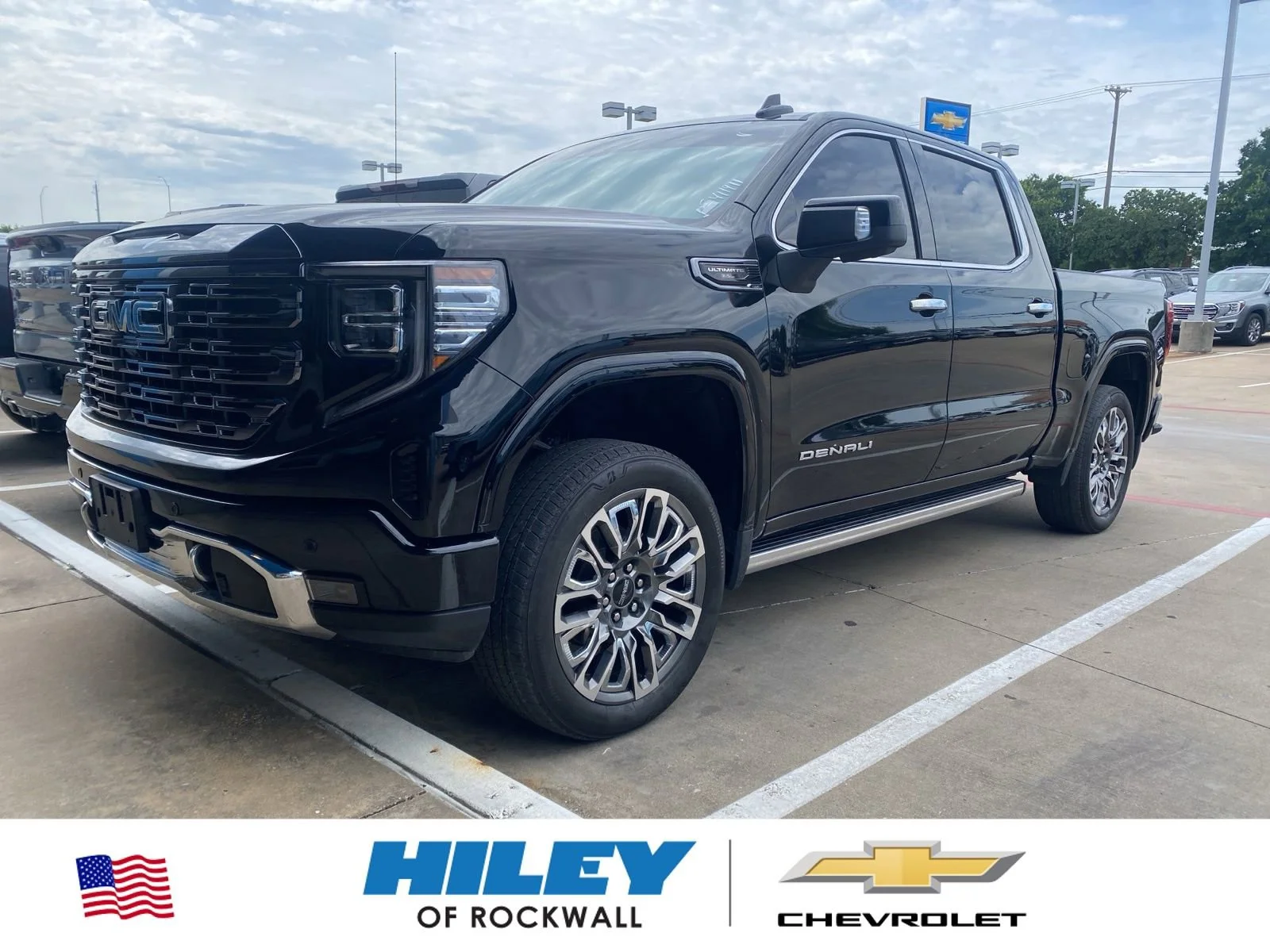 2024 GMC Sierra 4WD Crew Cab Short Box Denali Ultimate's photo