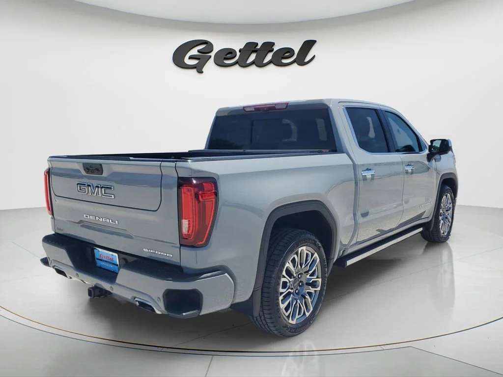 Used 2025 Thunderstorm Gray GMC Denali Ultimate image 5