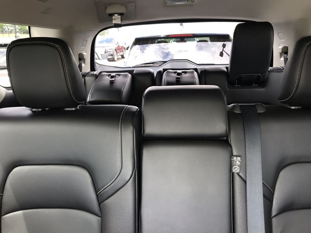 Used 2023 Gray Nissan SL image 23