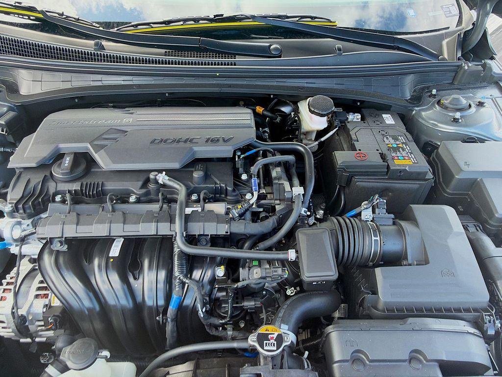 New 2026 Amazon Gray Hyundai SEL Sport Premium image 22