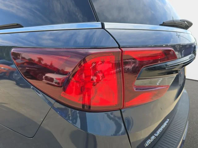 Used 2025 Gray Honda EX-L image 38