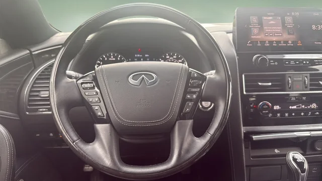 Used 2024 Anthracite Gray INFINITI Sensory image 9