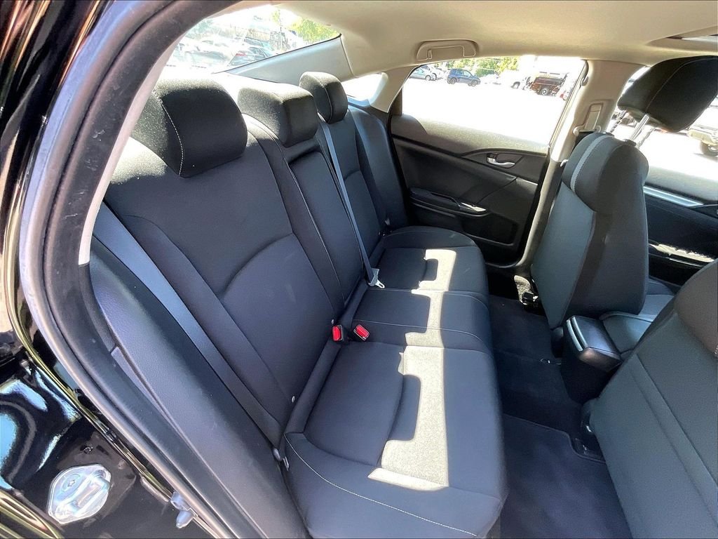 Used 2018 Black Honda EX-T image 19