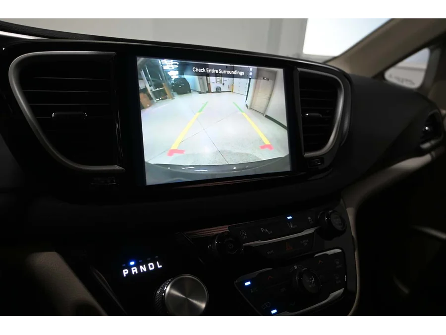 Used 2022 GRAY Chrysler Touring L Mobility Handicap Van image 36