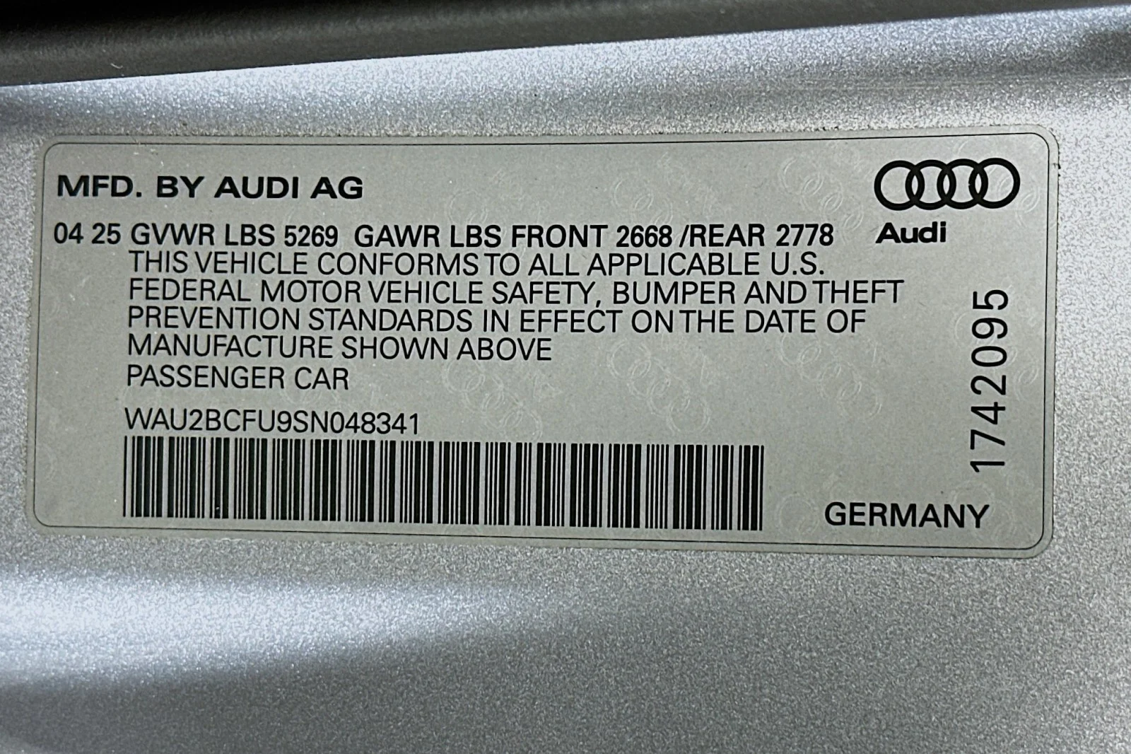 Used 2025 Florett Silver Metallic Audi Premium Plus image 24