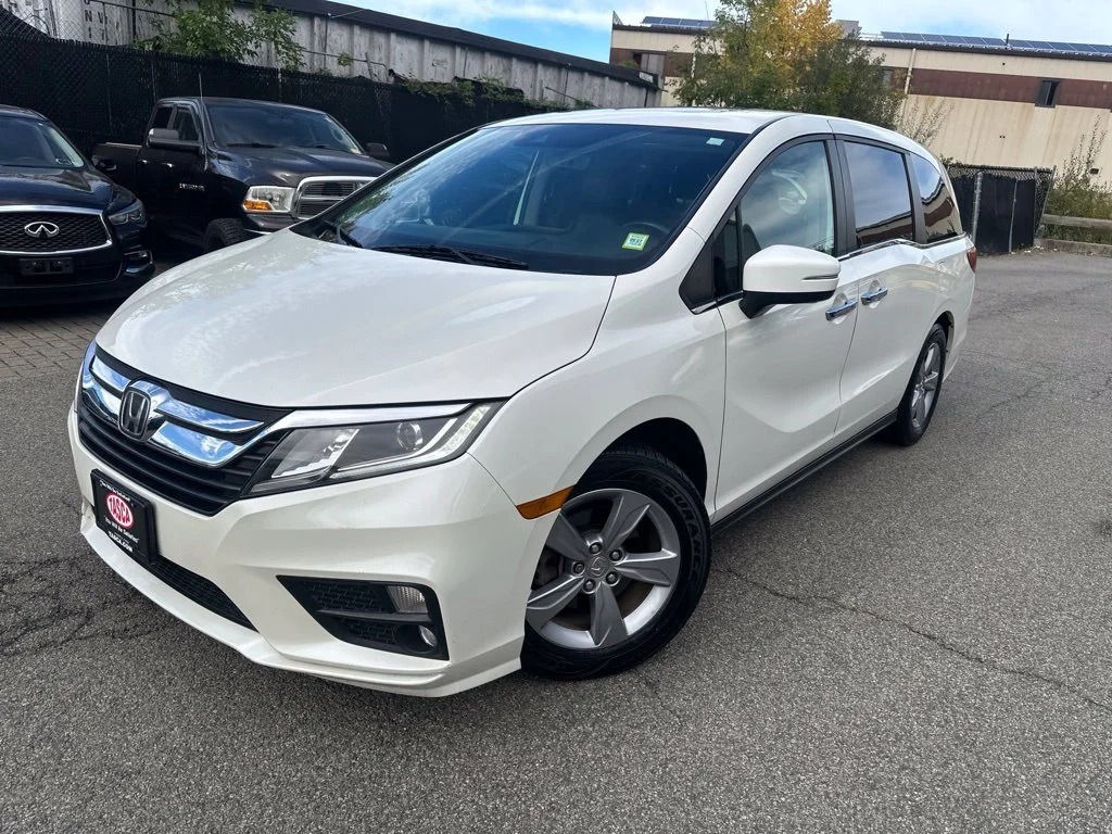 Used 2018  Honda EX-L image 1